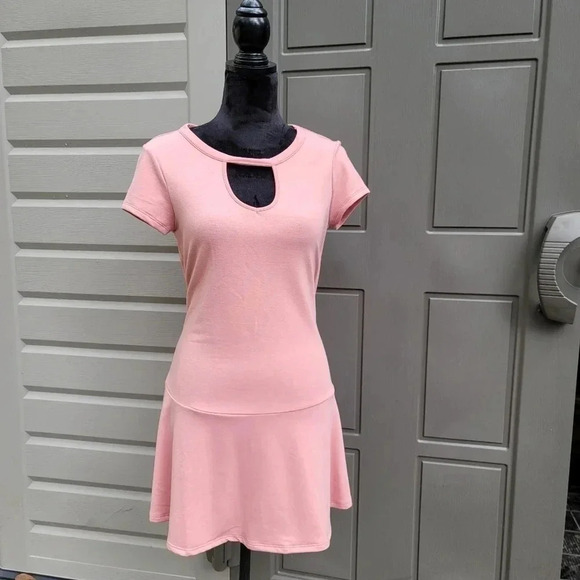 Soft Knit Short Sleeve Dress Keyhole Neckline Pink - Picture 1 of 7